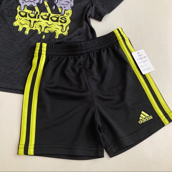 Adidas active performance shorts tee set 6205 - Picture 4 of 7